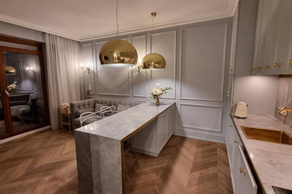 Apartment Luxury Garden Warsaw