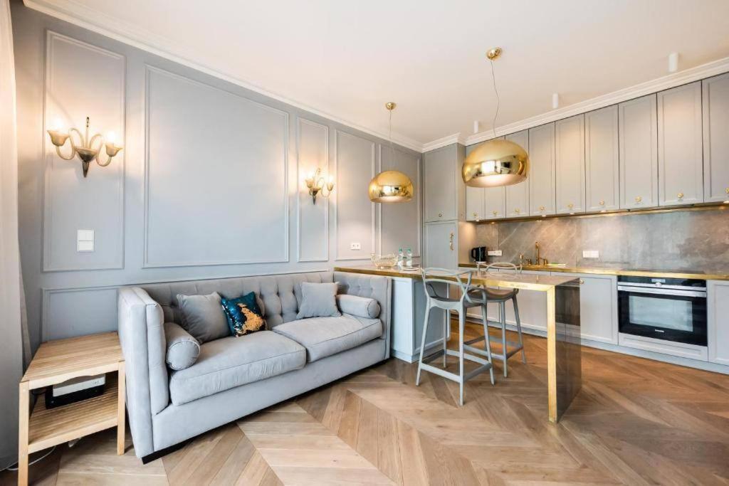 Apartment Luxury Garden Warsaw